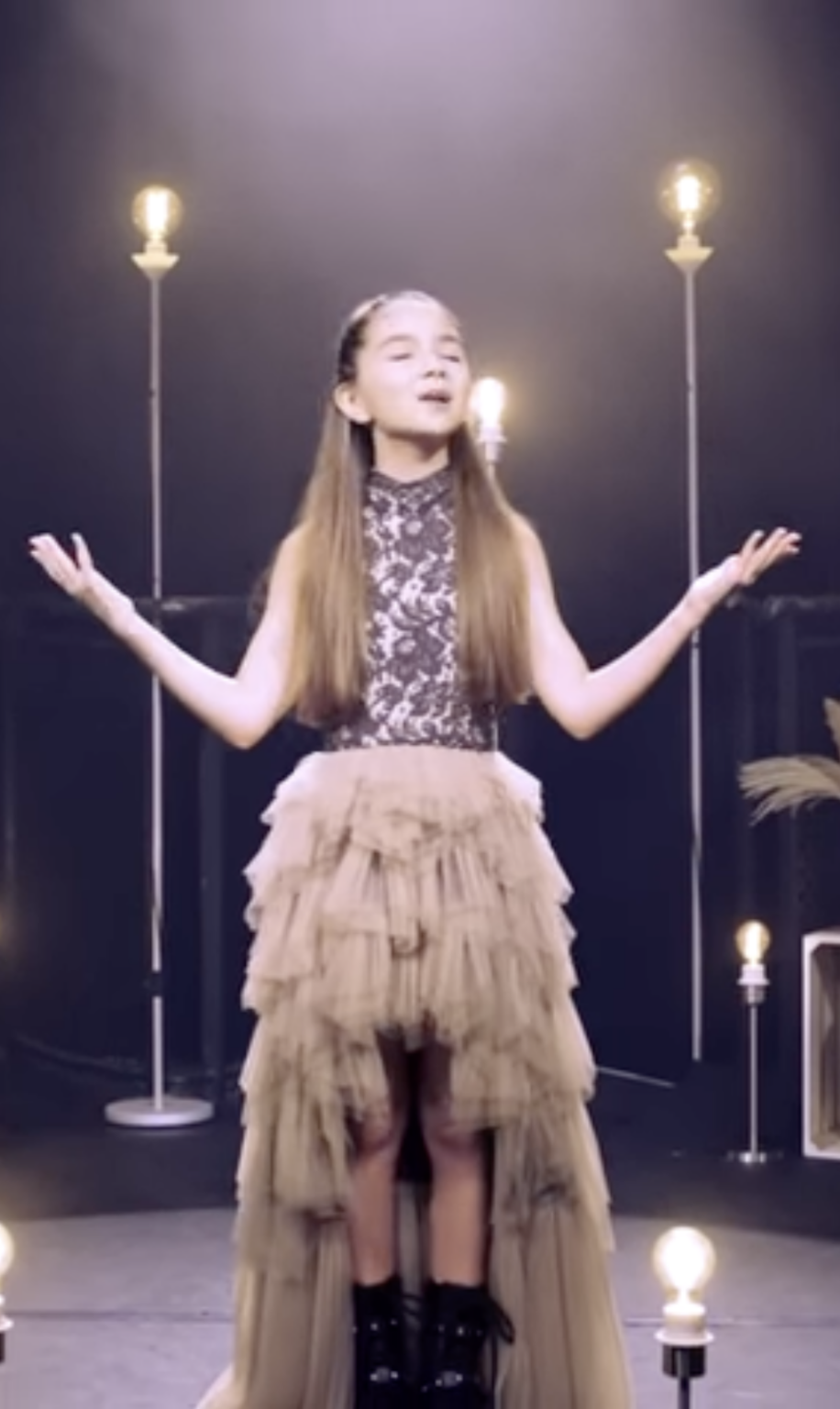 Valentina – Où es-tu là (clip officiel) — photo 7 — REDSHOT