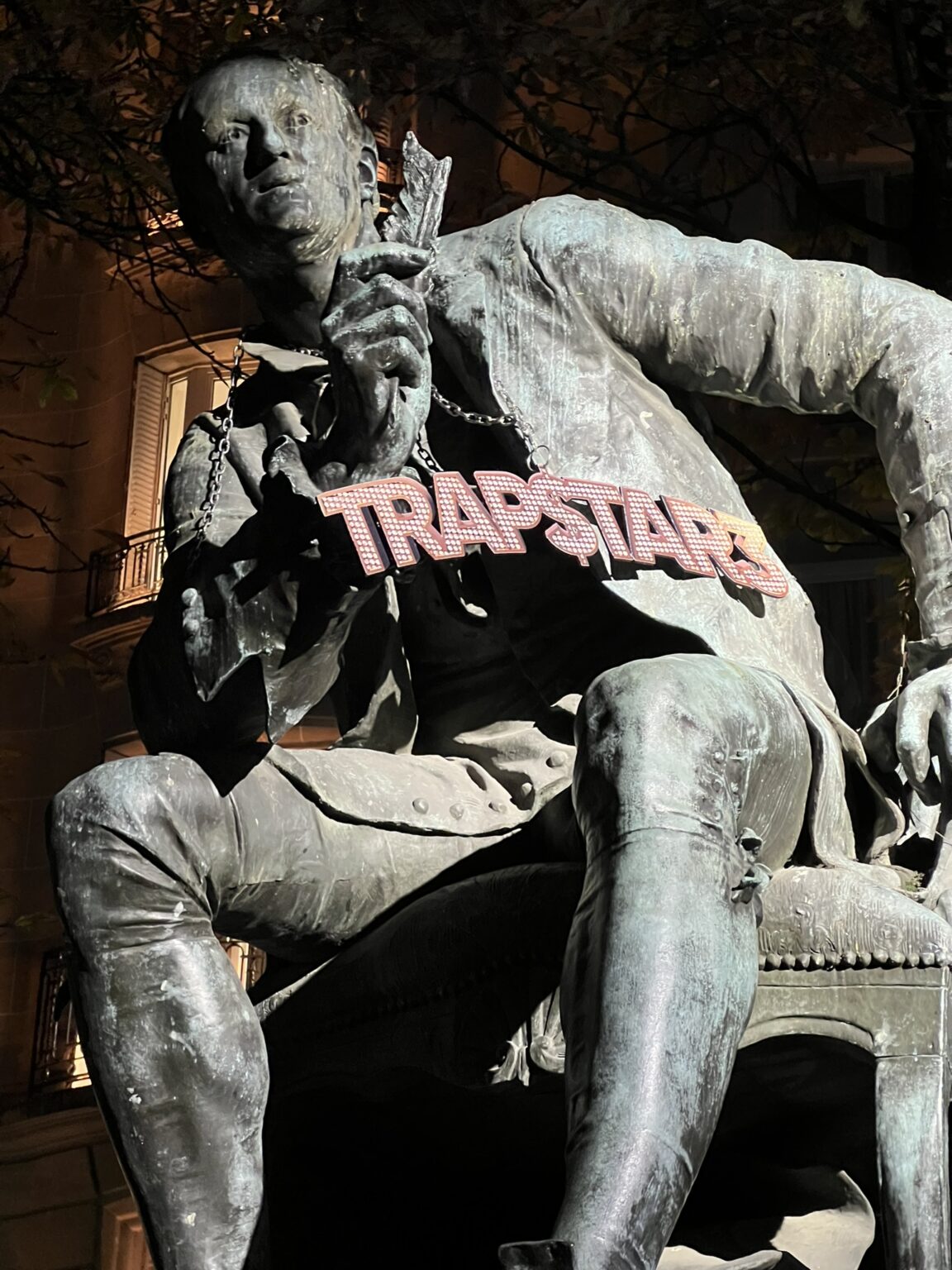 Street Marketing – Leto “Trapstars”, Paris — photo 8 — REDSHOT