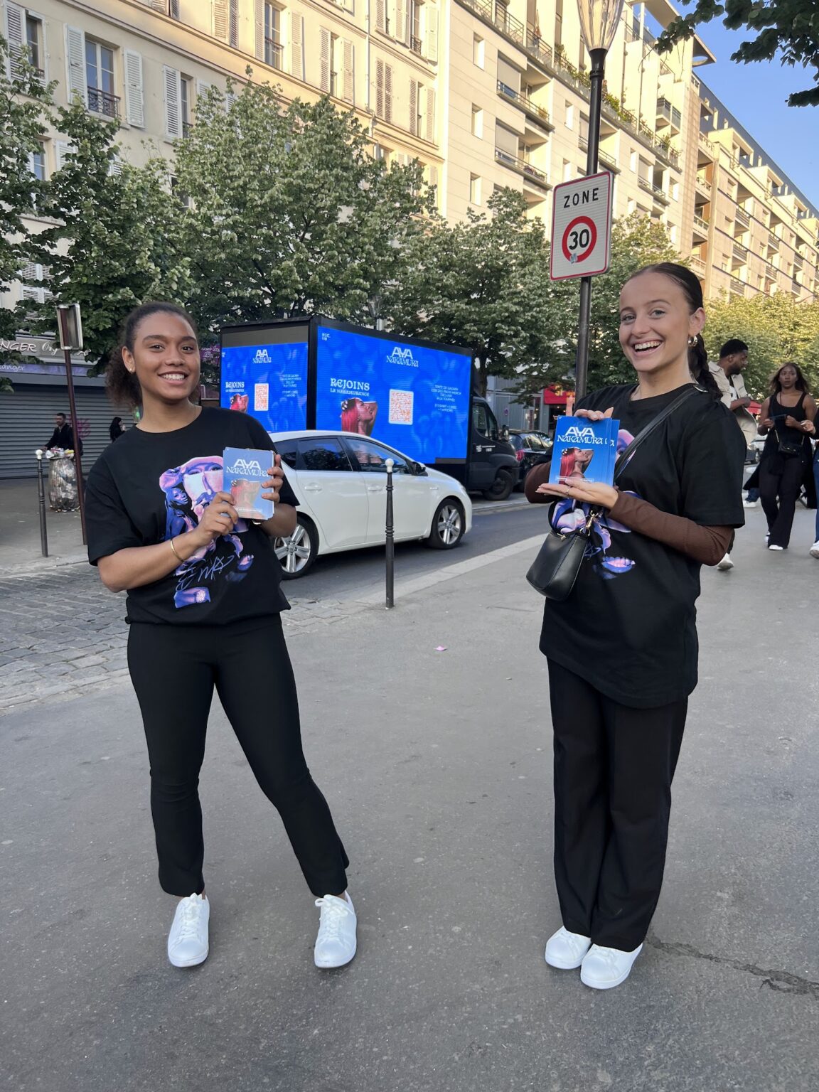Street Marketing – Aya Nakamura, Paris — photo 5 — REDSHOT