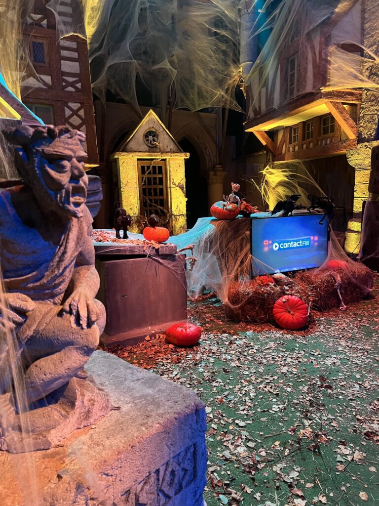 Contact FM x Parc Astérix – Émission délocalisée — photo 1