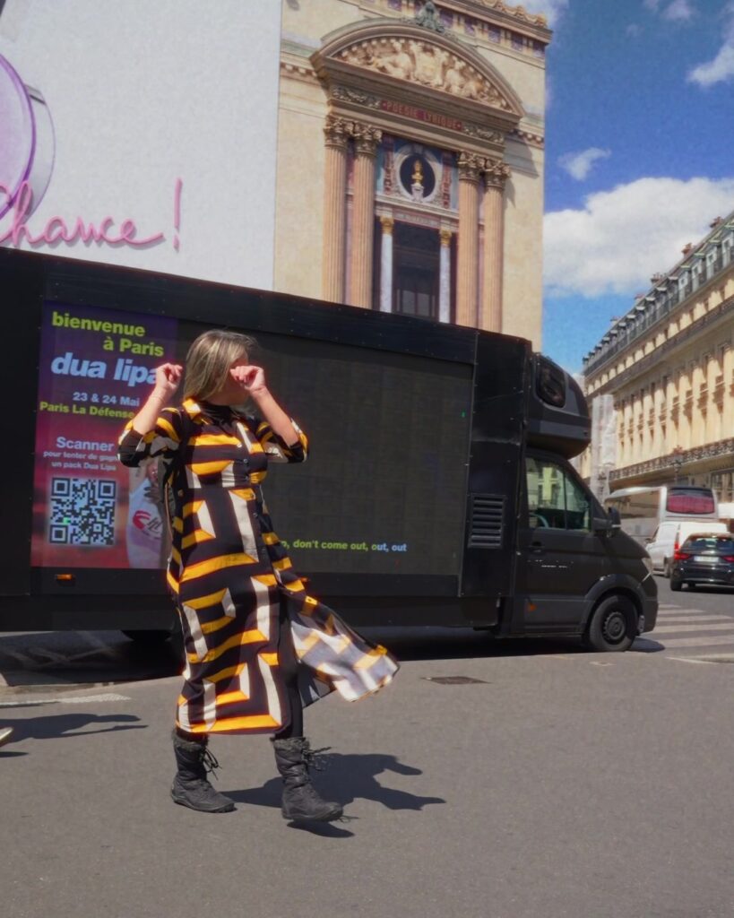 Vidéo Promo – Dua Lipa, Paris