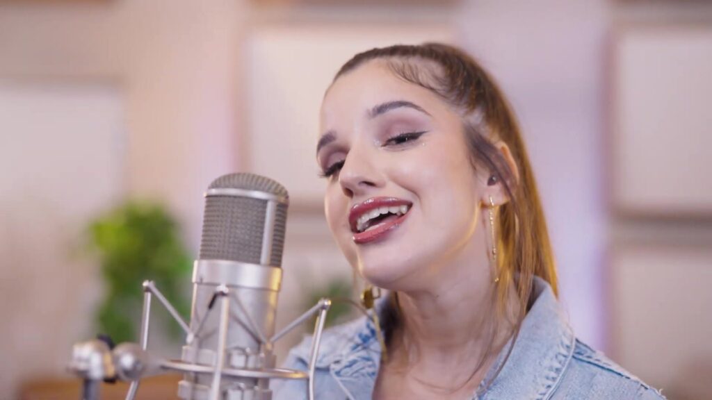 Levi’s Music Project Bianca Costa live session – Redshot
